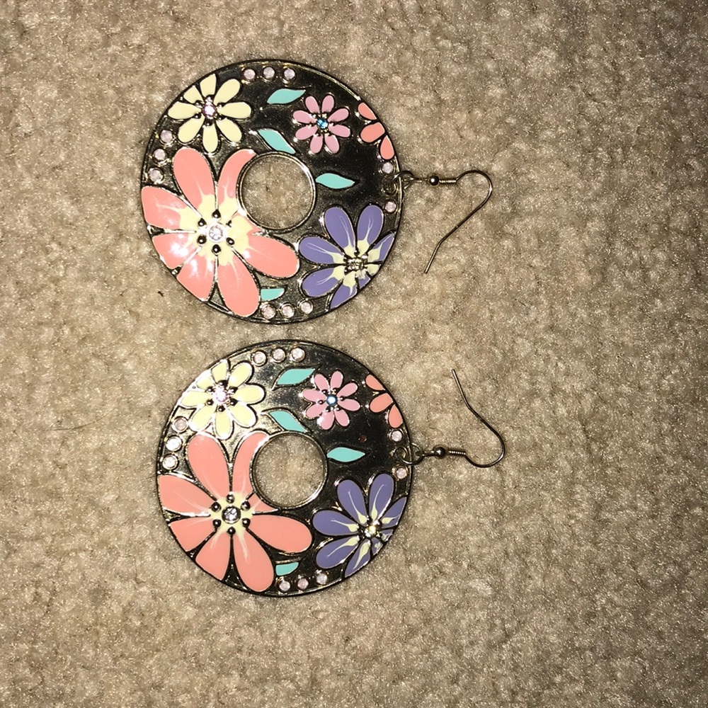 Flower ear rings from francescas